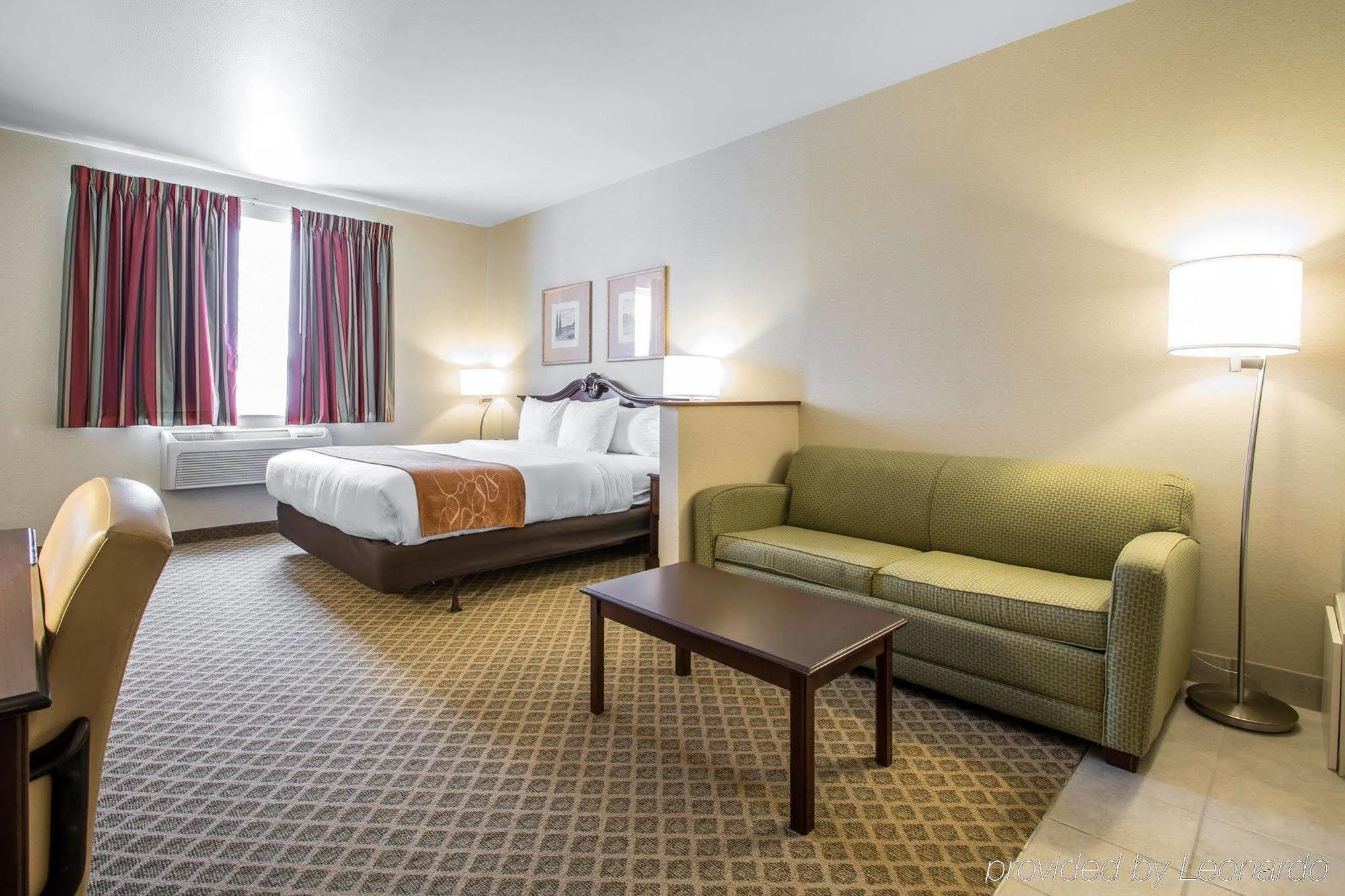 Cobblestone Suites - Ripon Bagian luar foto